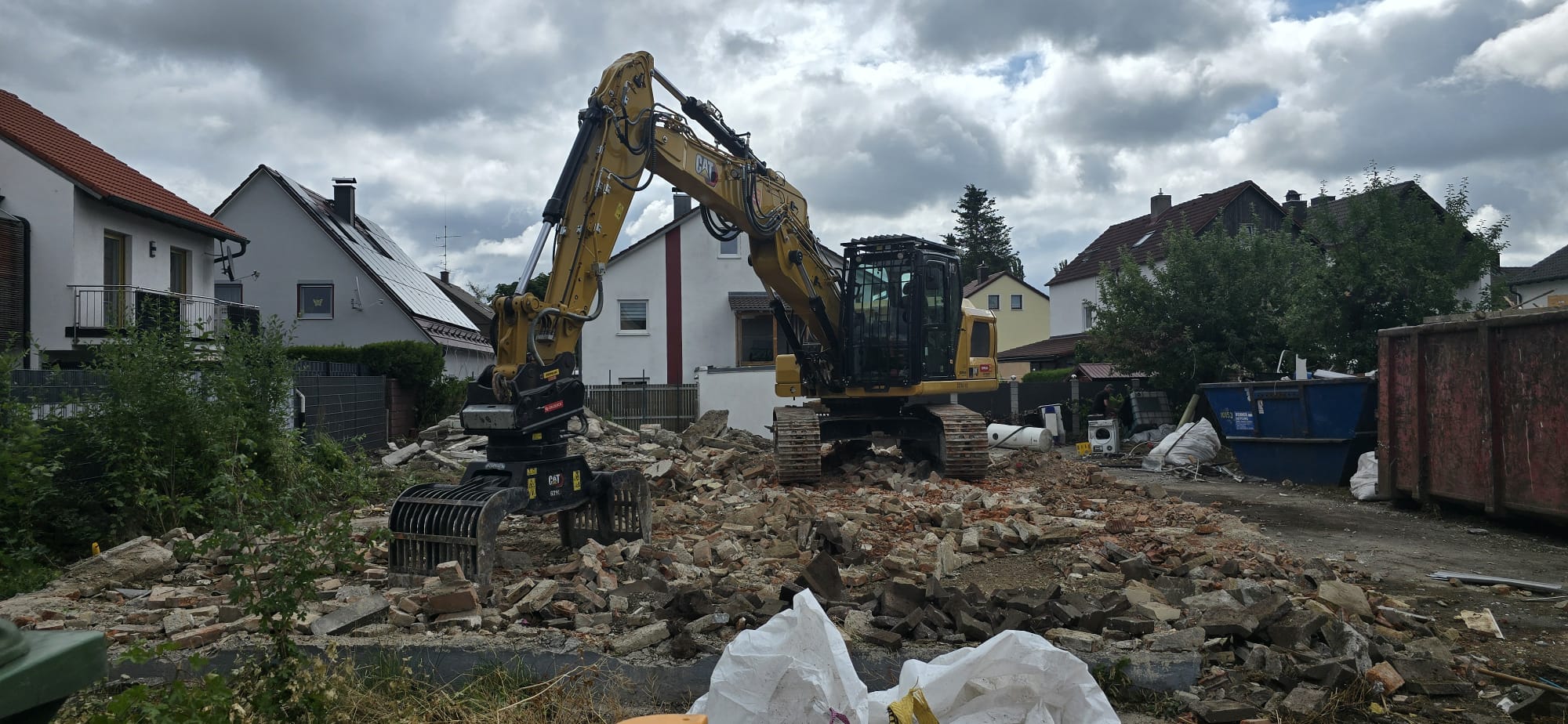 WhatsApp Image 2025-09-30 at 13.57.28