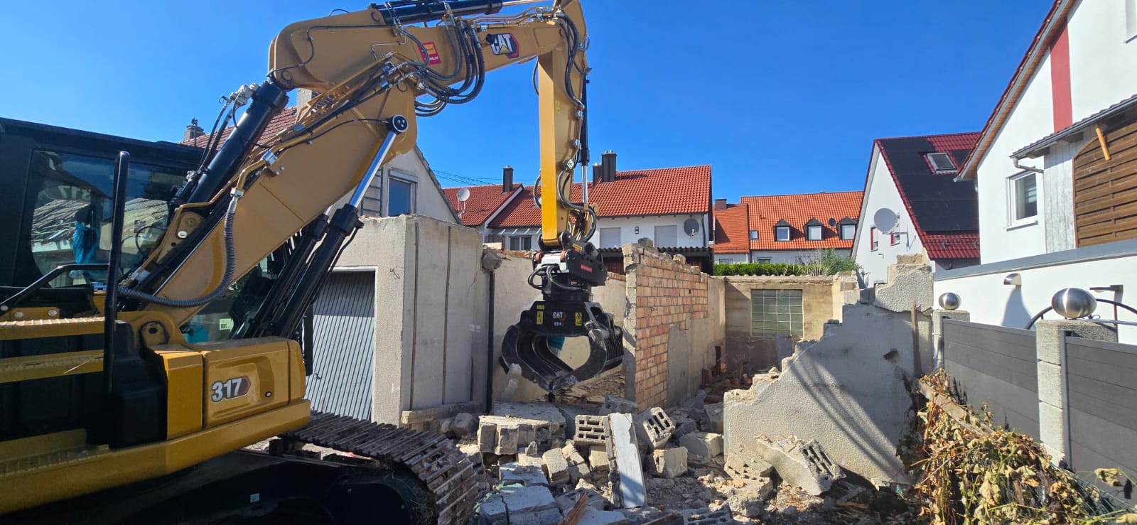 WhatsApp Image 2025-09-30 at 13.57.33 (3)