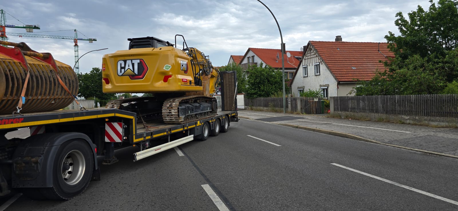 WhatsApp Image 2025-09-30 at 13.57.35 (4)