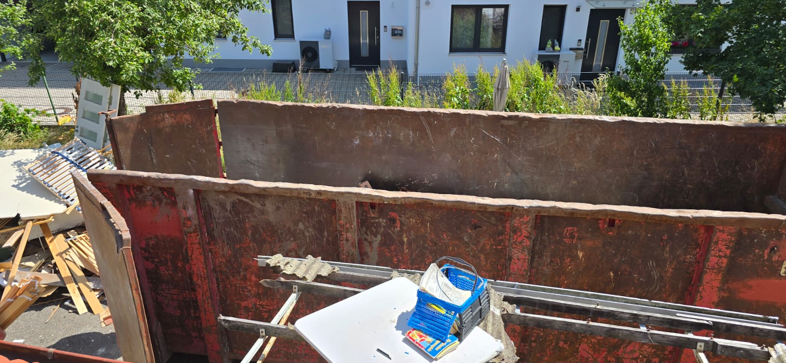 WhatsApp Image 2025-09-30 at 13.57.37 (3)